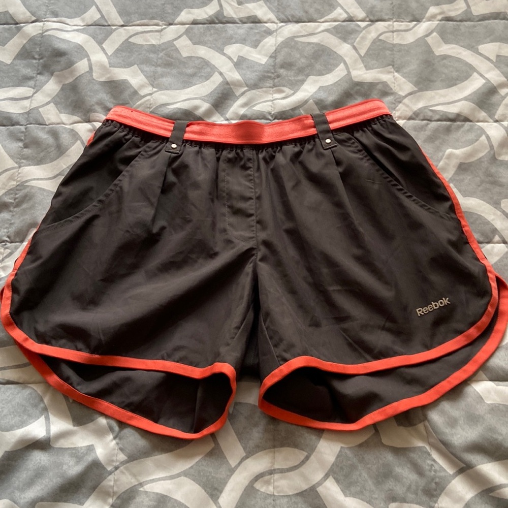 Very cute Reebok shorts size small